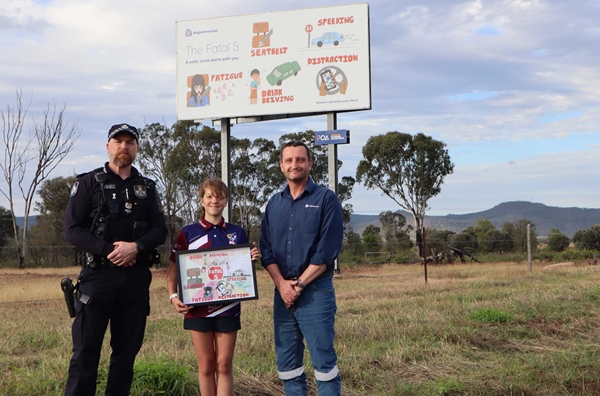 Moranbah East State School student, Lacey Perks, with Queensland Police Service, Moranbah Officer in Charge, Senior Sergeant Adam Dyer and Anglo American’s Grosvenor Mine General Manager Damien Wynn.